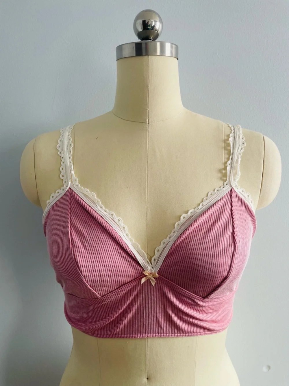 Victorias Secret Striped Lace Trim Bralette- Pink- Size Large- NWT- Adjustable